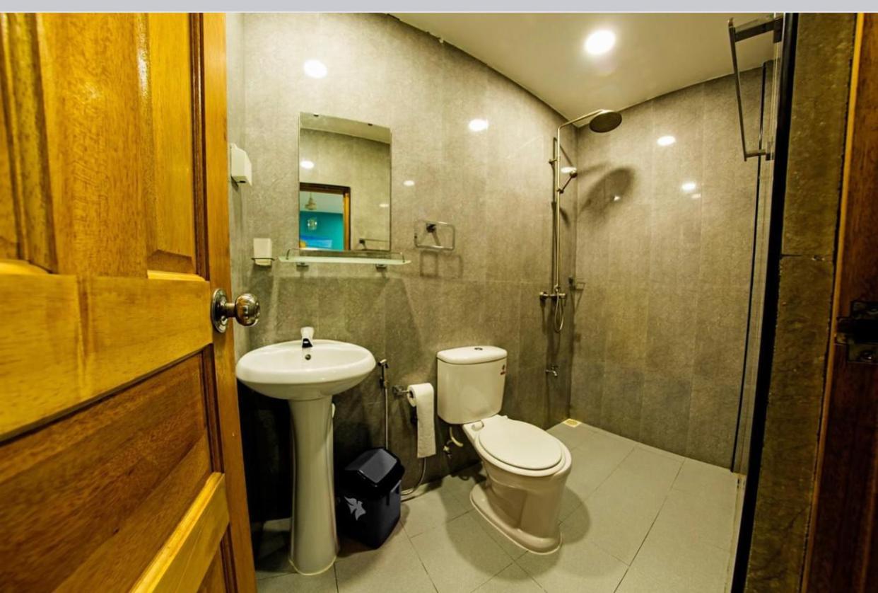 Elysian Hideaway Hotel มาฟุชิ ภายนอก รูปภาพ